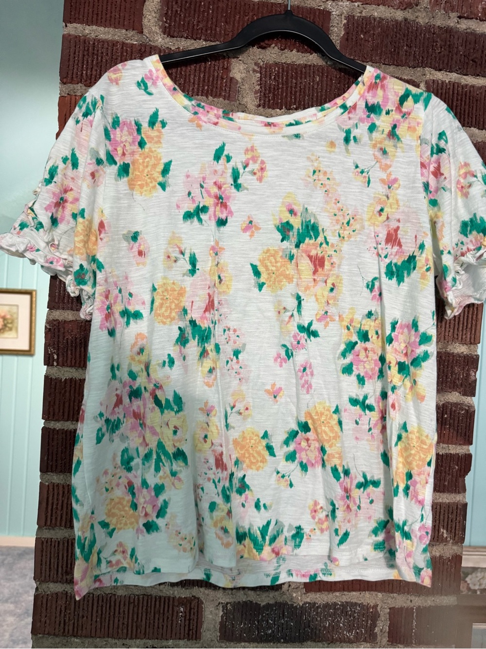 LC Lauren Conrad White Floral Short Sleeve Top in Yellow, Pink & Green